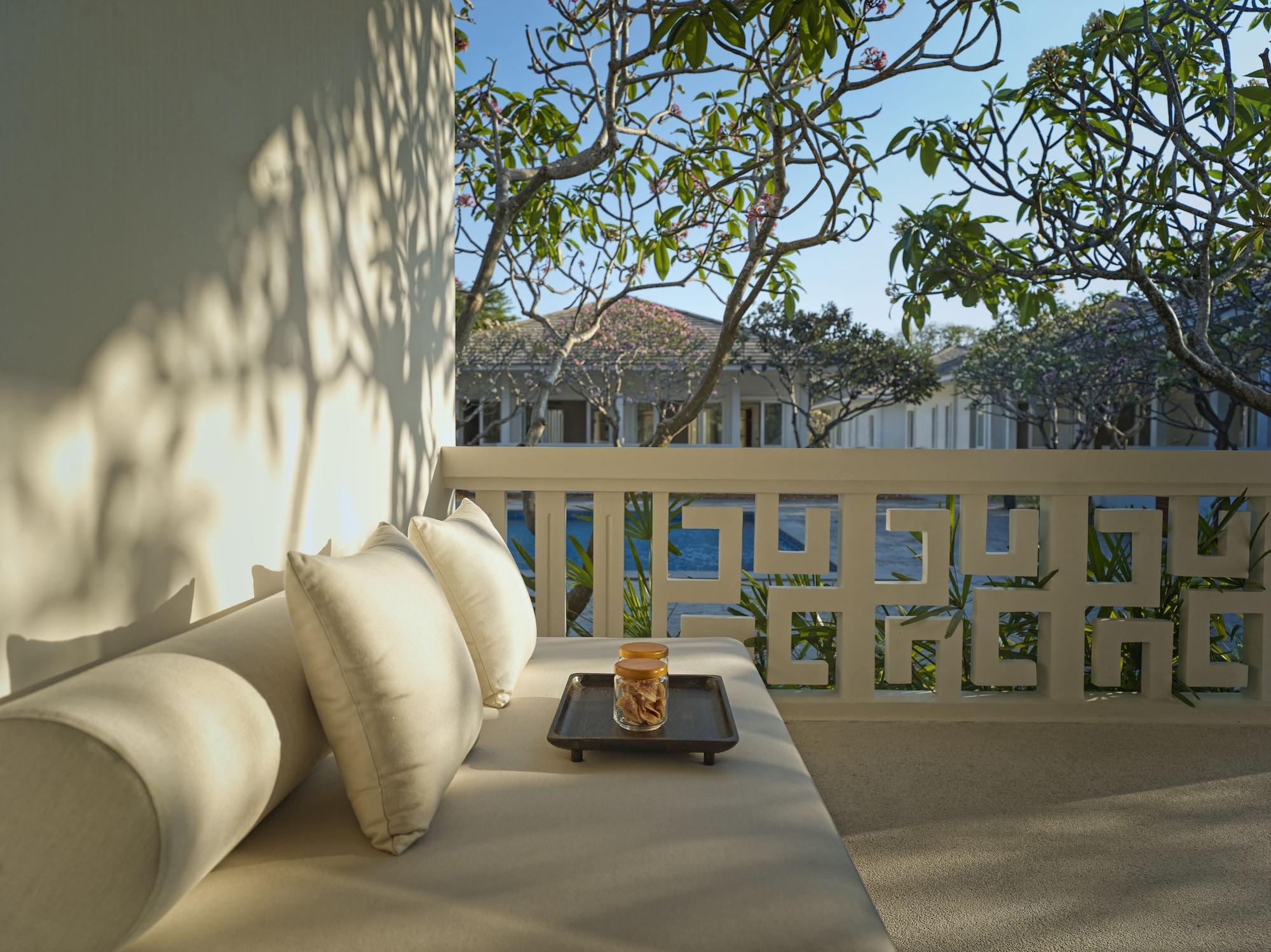 Hotel Azerai Ke Ga Bay Exterior foto